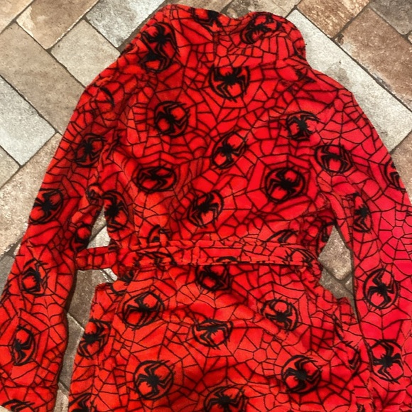 Spider-Man Robe - Picture 6 of 7